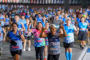 BIB: 104, 15246, 15792, 155382, 41109, 0958
                            <button type="button" onclick="openModal(23110703)" class="btn btn-primary btn-sm float-right btn-popup" data-toggle="modal" data-target=".modal-high-quality">
                        <i class="fas fa-shopping-cart"></i> Add to Cart
                    </button>
                                            <button type="button" onclick="isThisMe(23110703, true)" class="btn btn-success btn-sm float-right btn-popup btn-isme hidden" data-toggle="tooltip" data-placement="bottom" title="นี่คือรูปของคุณใช่ไหม คลิกที่นี่เพื่อเอาเข้าอัลบั้ม">
                        <i class="fas fa-plus"></i> Add to album
                    </button>
                    <button type="button" onclick="isThisMe(23110703, false)" class="btn btn-warning btn-sm float-right btn-popup btn-isnotme hidden">
                        <i class="fas fa-ban"></i> Remove from album
                    </button>